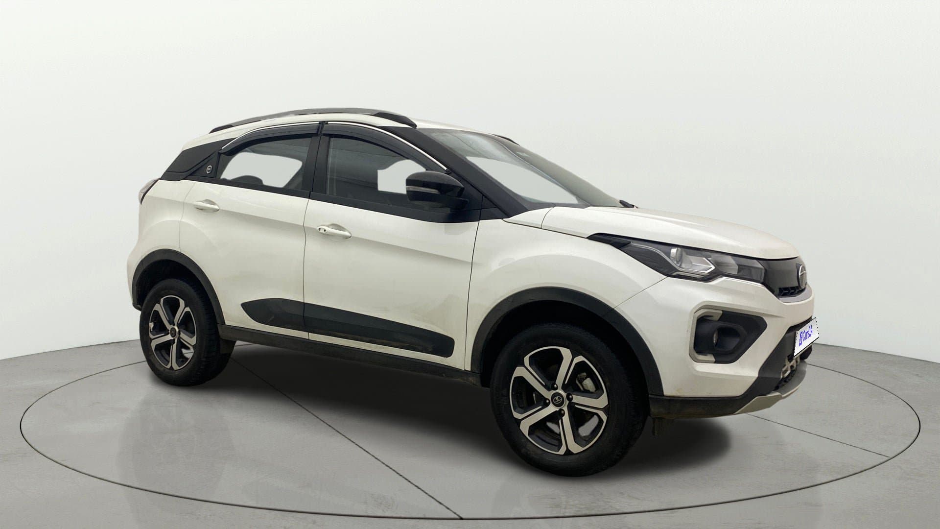 2023 XZ PLUS PETROL — ₹8.39L on Cars24