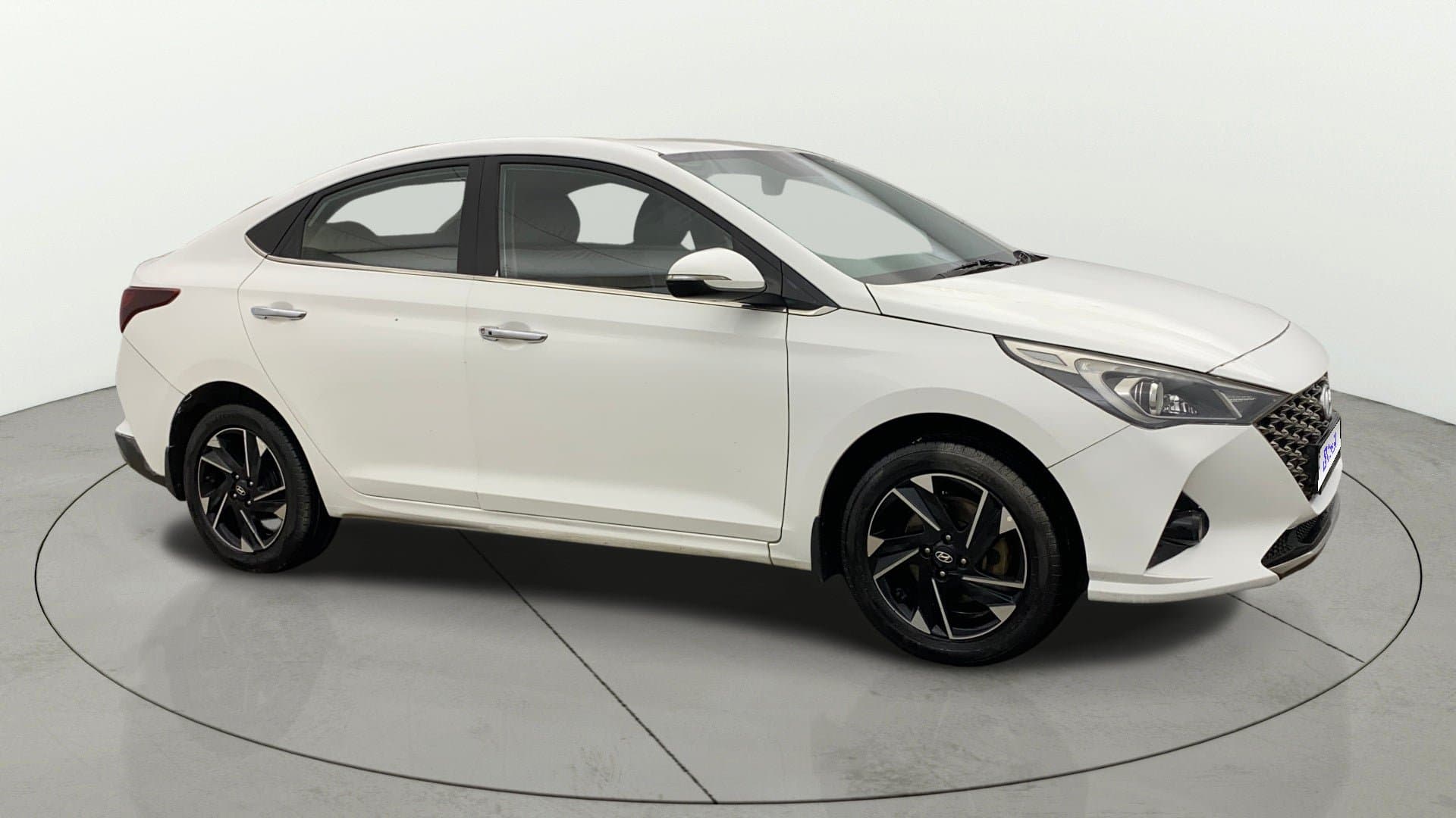 2021 SX 1.5 CRDI — ₹7.91L on Cars24