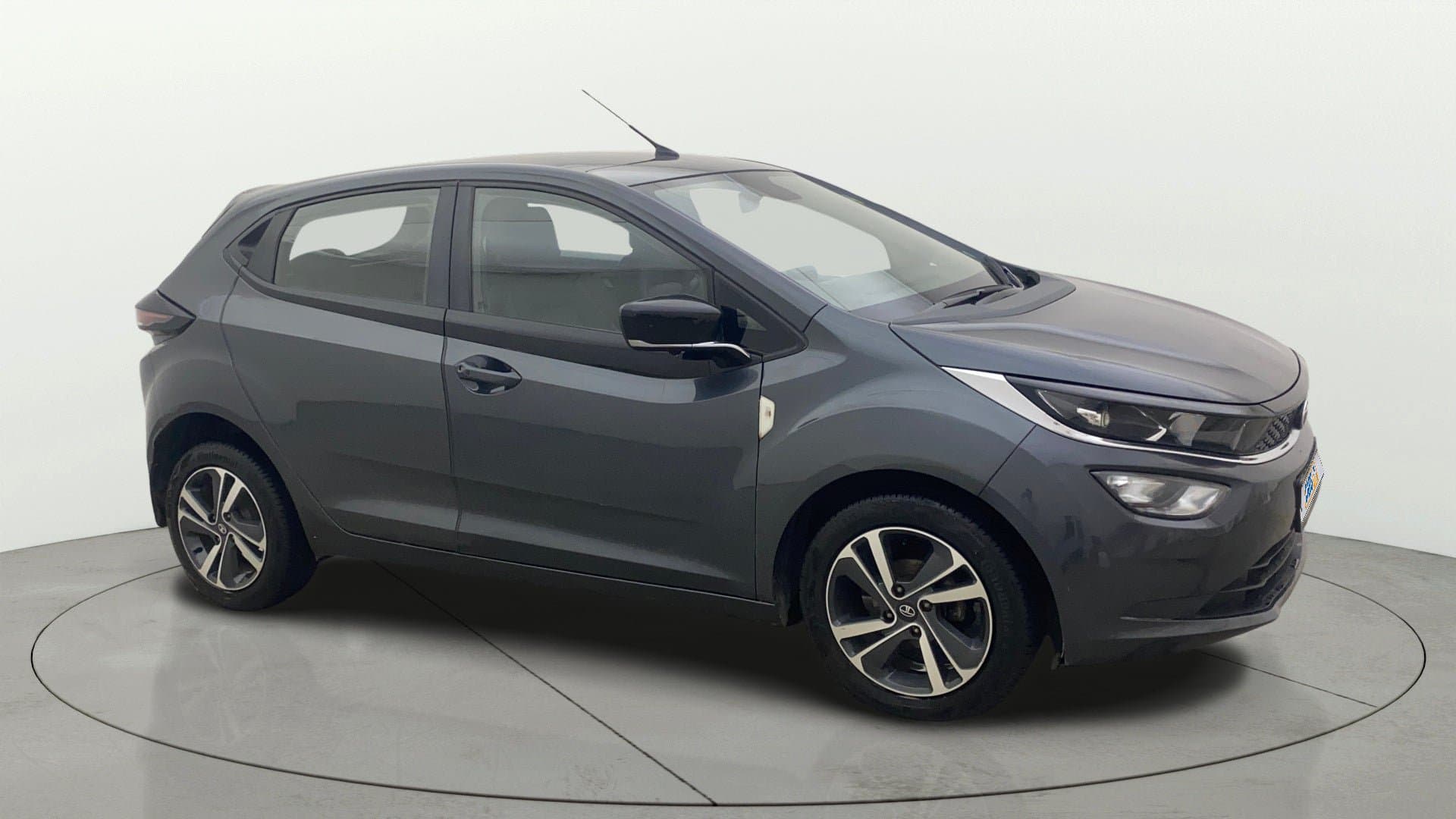 2021 XZ PLUS PETROL — ₹5.85L on Cars24