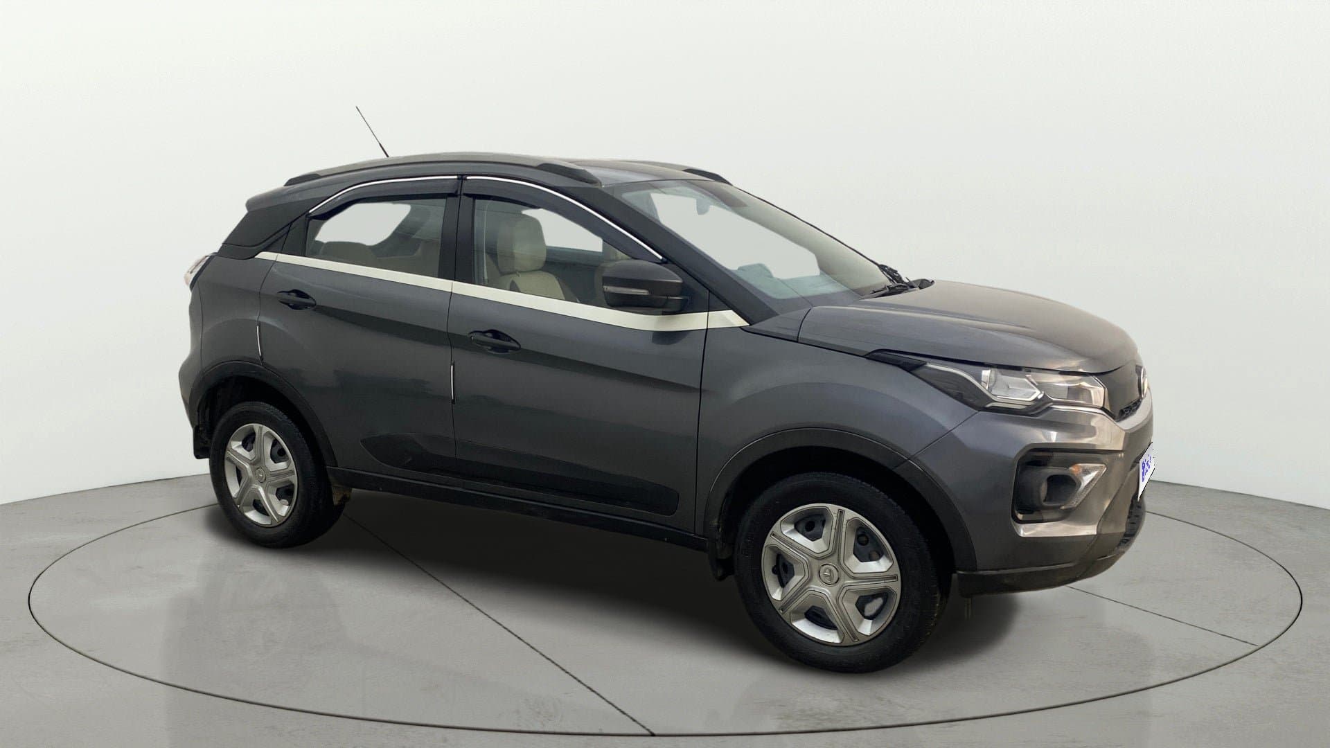 2021 XMA SUNROOF PETROL — ₹7.55L on Cars24