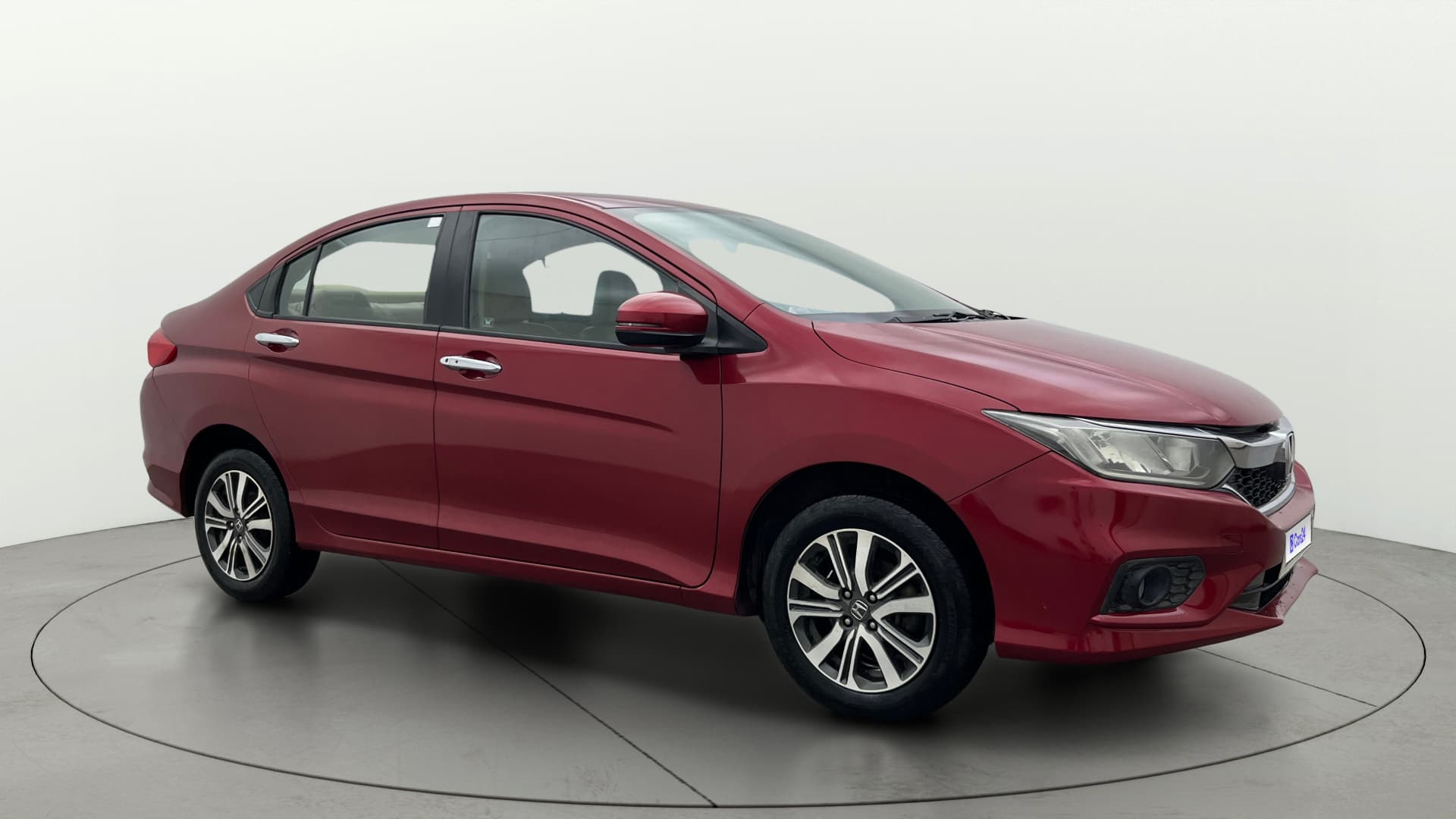 2020 1.5L I-VTEC V MT — ₹7.49L on Cars24