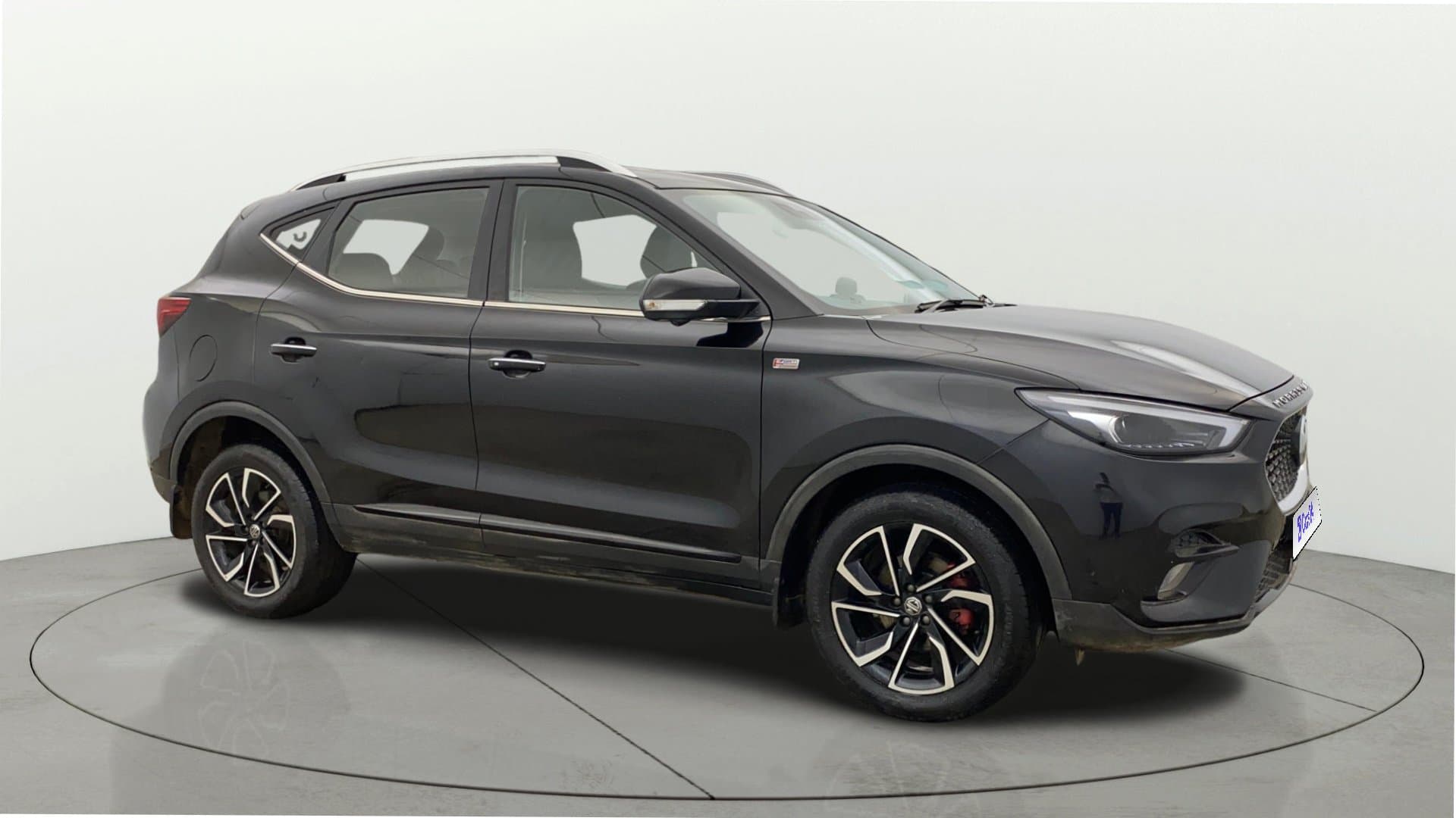 2023 SAVVY 1.3 TURBO AT S RED — ₹10.3L on Cars24