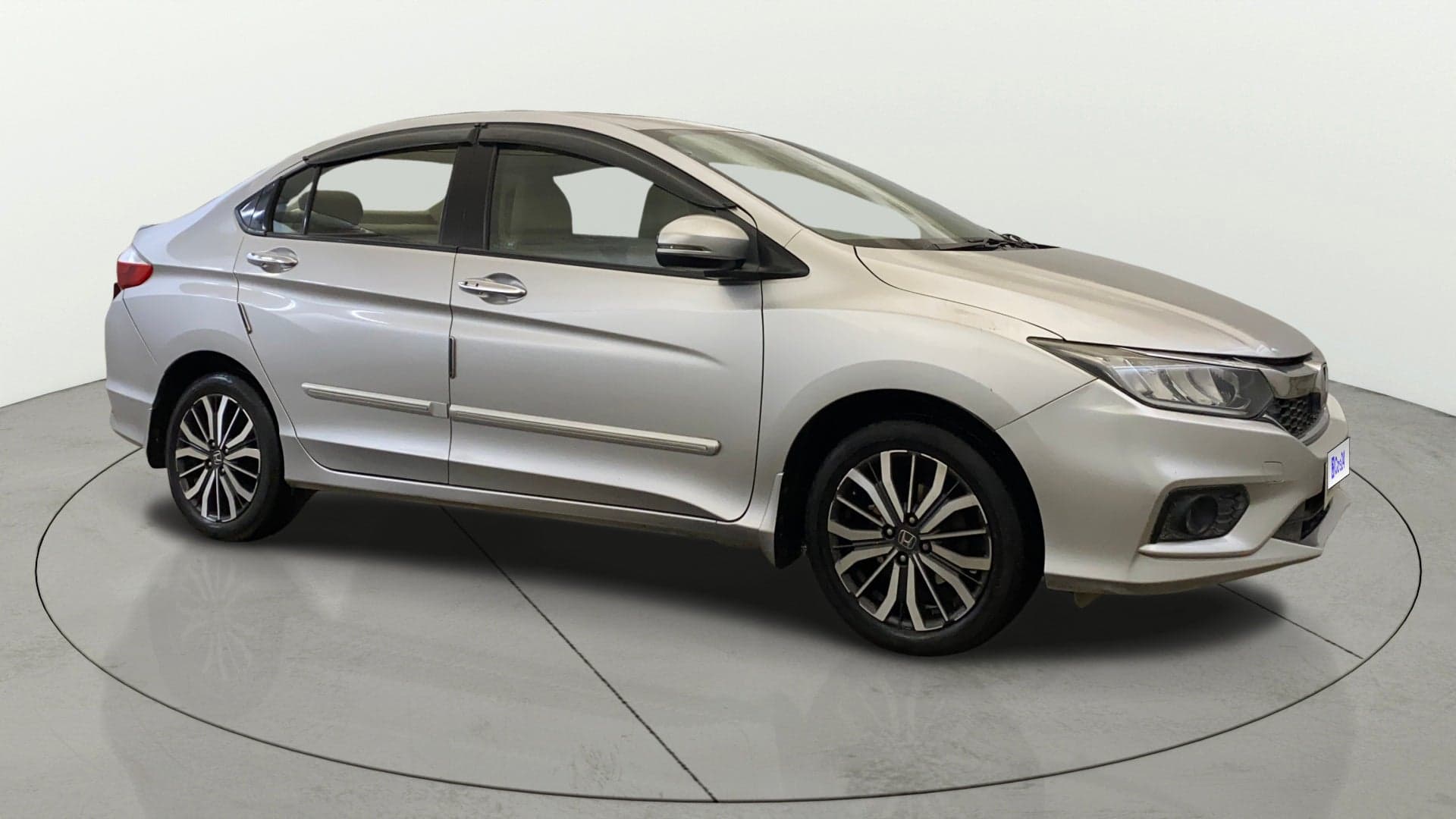 2018 1.5L I-VTEC ZX CVT — ₹6.15L on Cars24