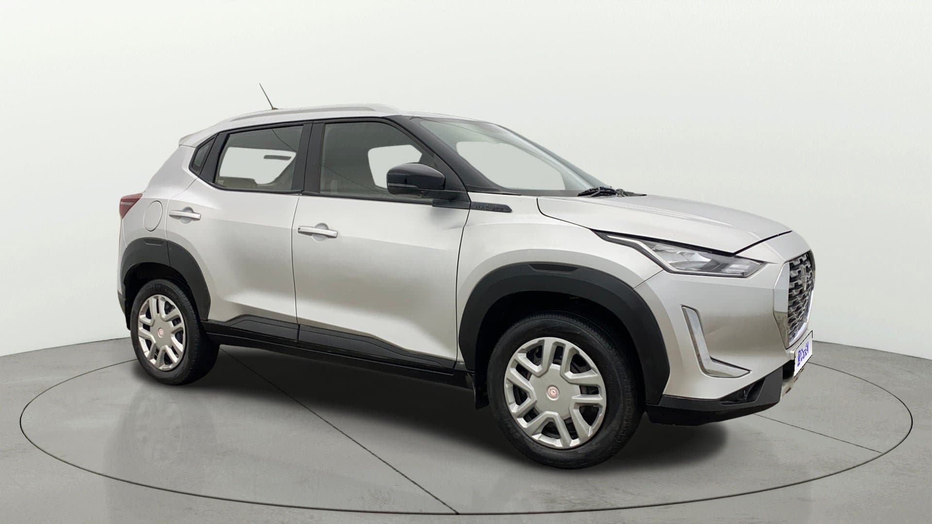 2021 XL — ₹3.99L on Cars24