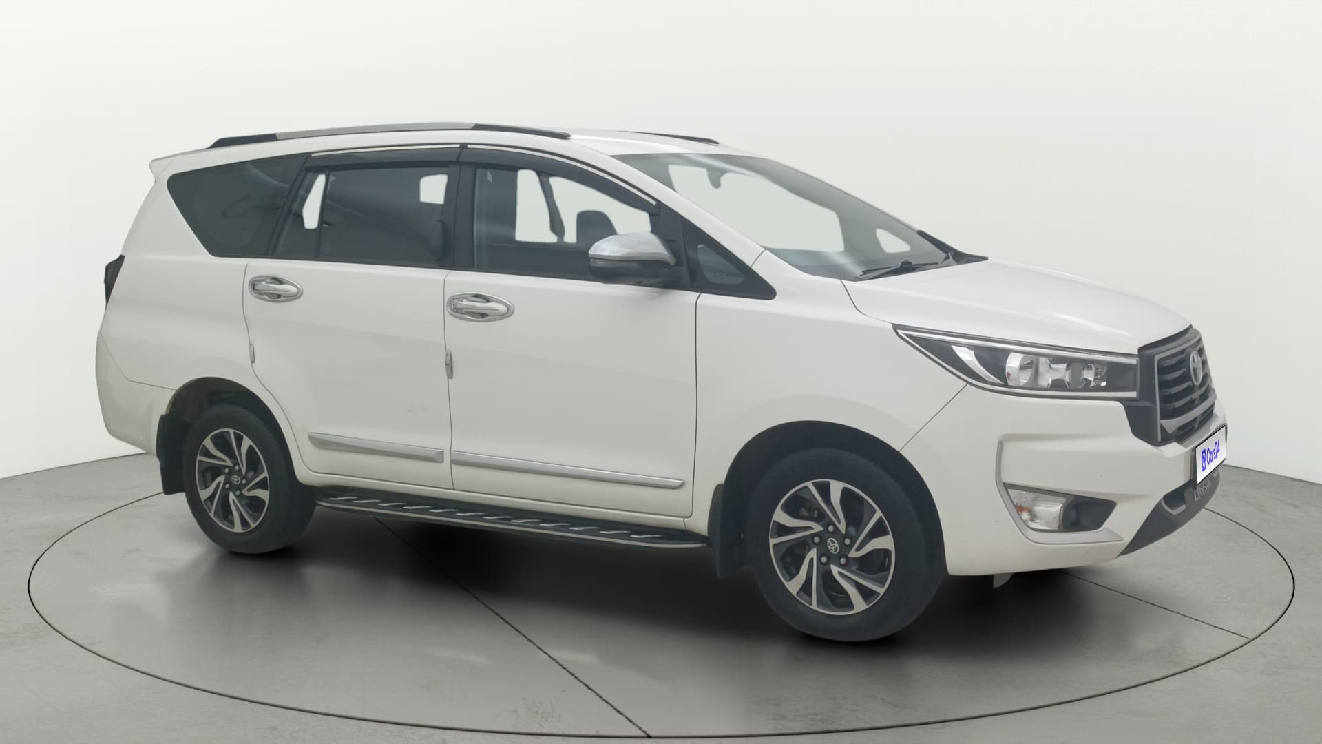 2024 GX Plus 8 STR — ₹22.9L on Cars24