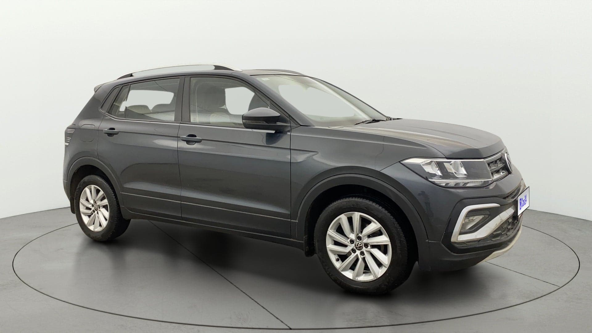 2022 HIGHLINE 1.0 TSI MT — ₹7.29L on Cars24