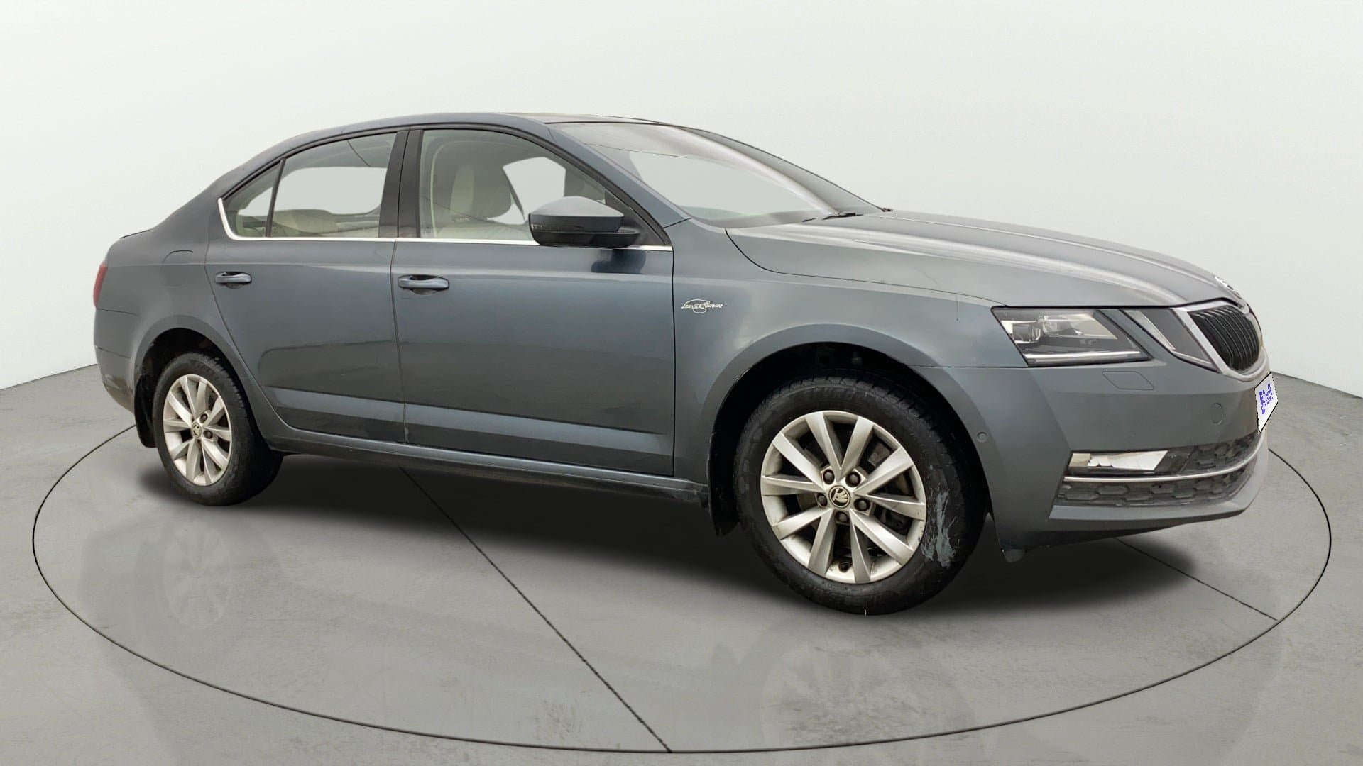 2018 L&K 1.8 TSI AT — ₹10.7L on Cars24