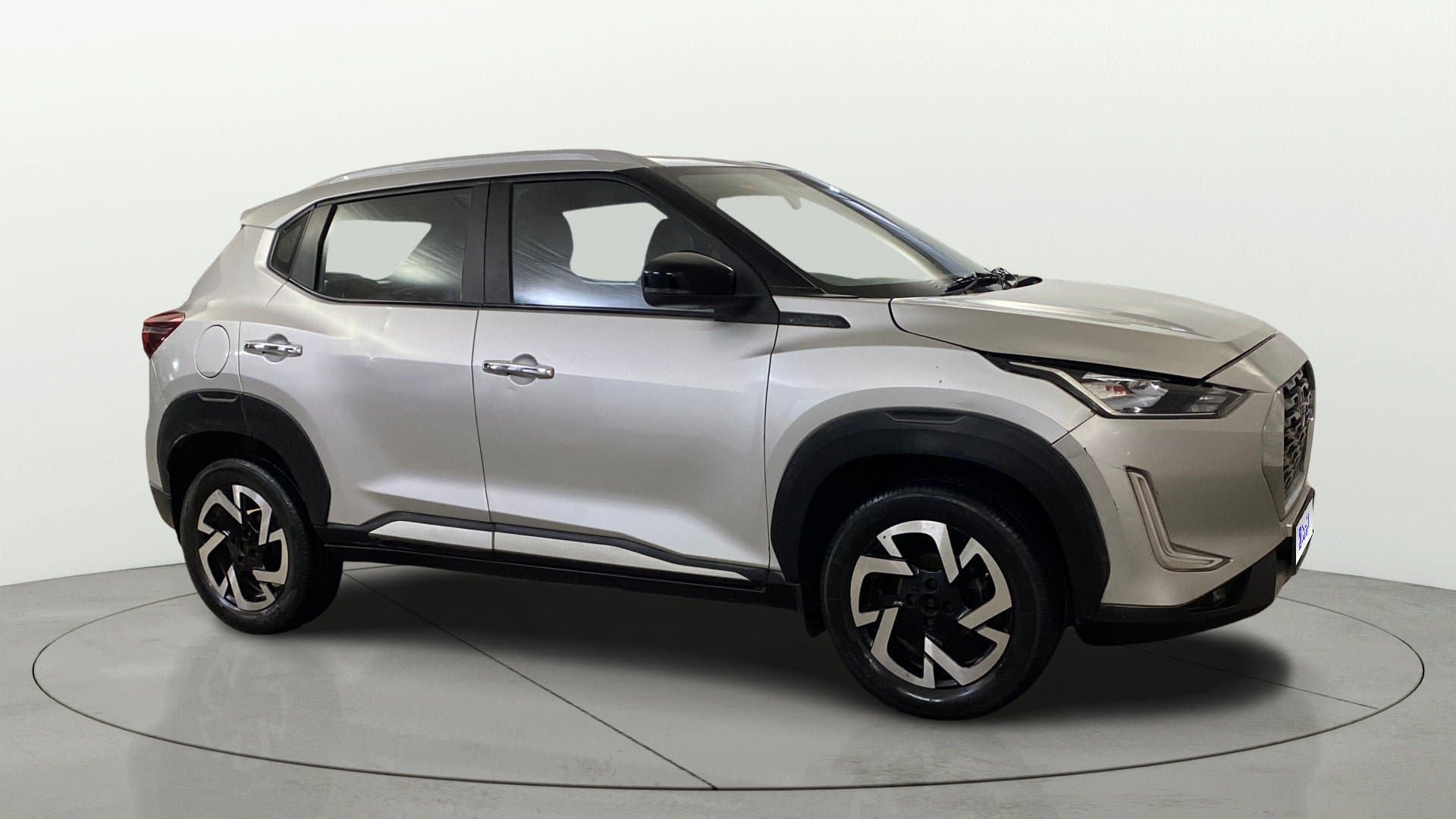 2022 XV MT — ₹4.43L on Cars24