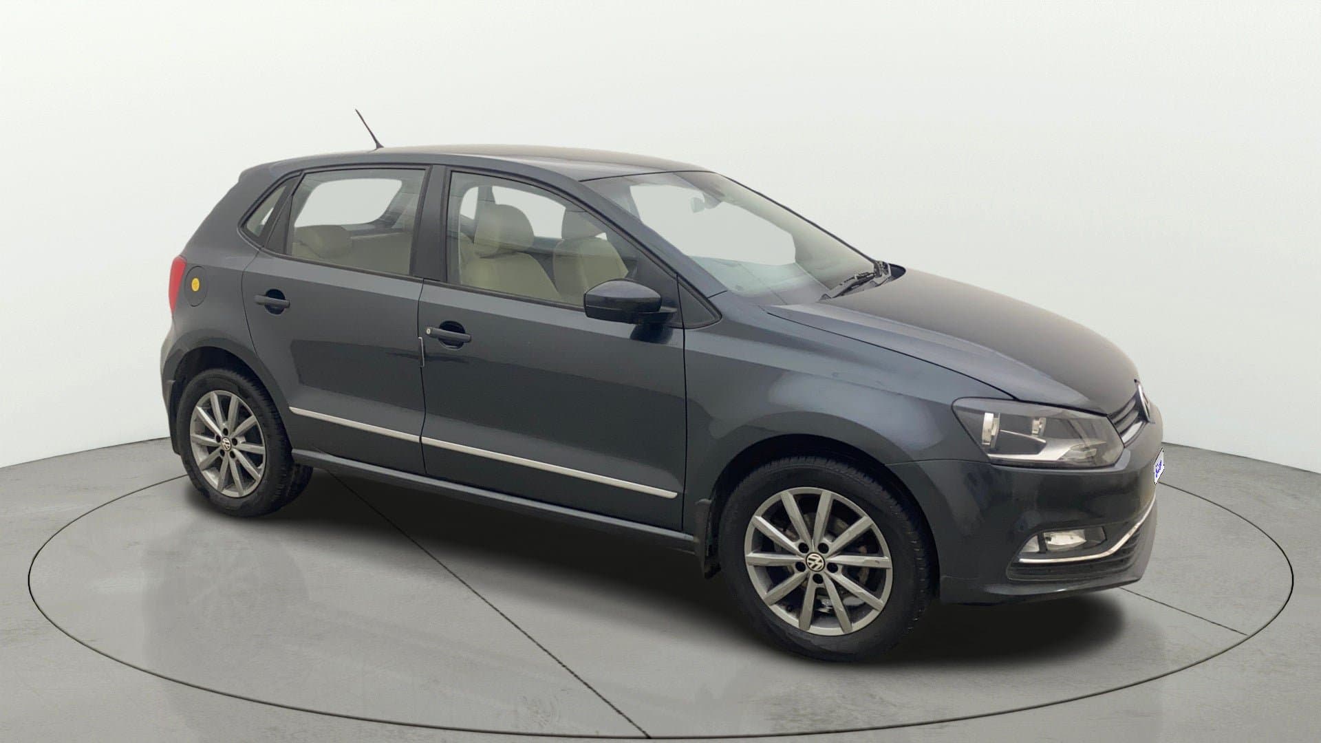 2019 HIGHLINE PLUS 1.0 16 ALLOY — ₹5.81L on Cars24