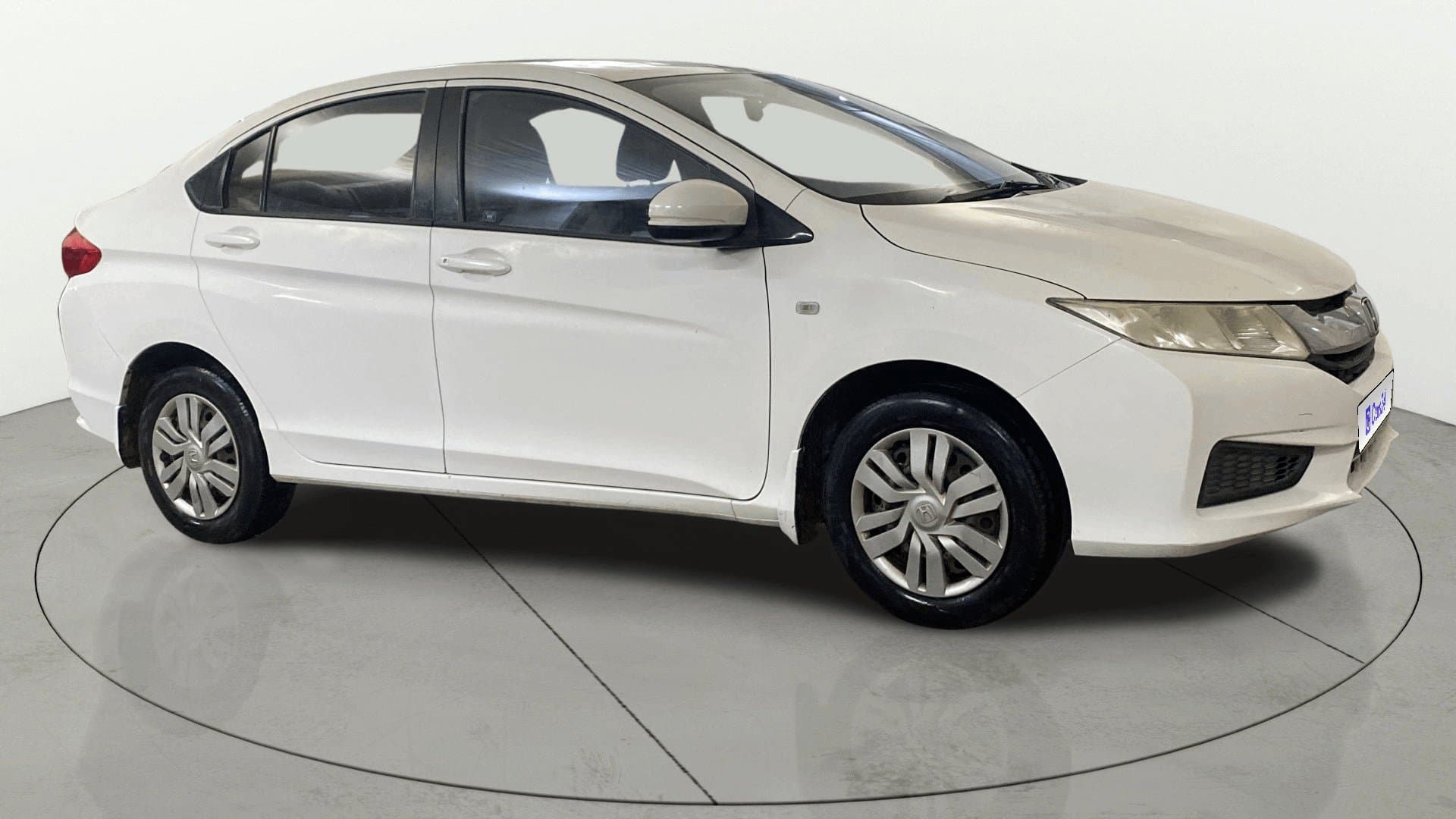 2015 1.5L I-VTEC SV — ₹3.29L on Cars24