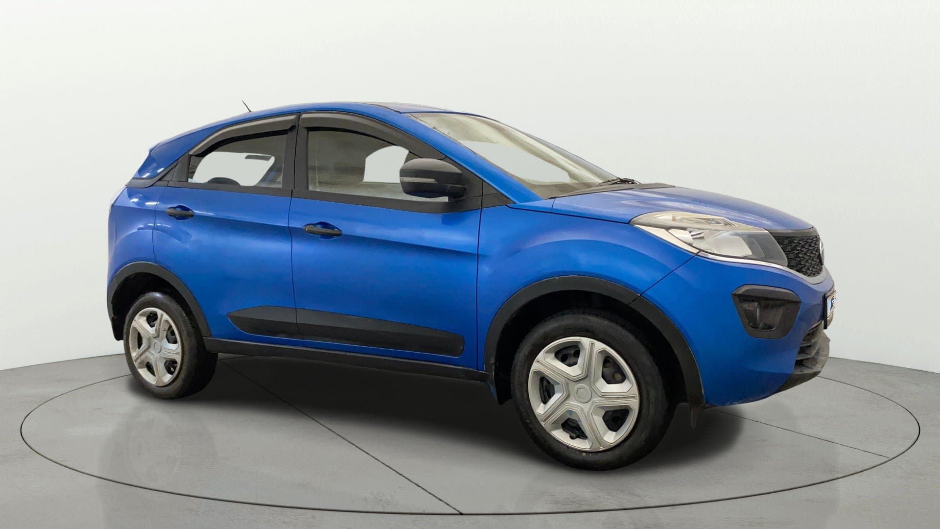 2019 XM PETROL — ₹3.45L on Cars24