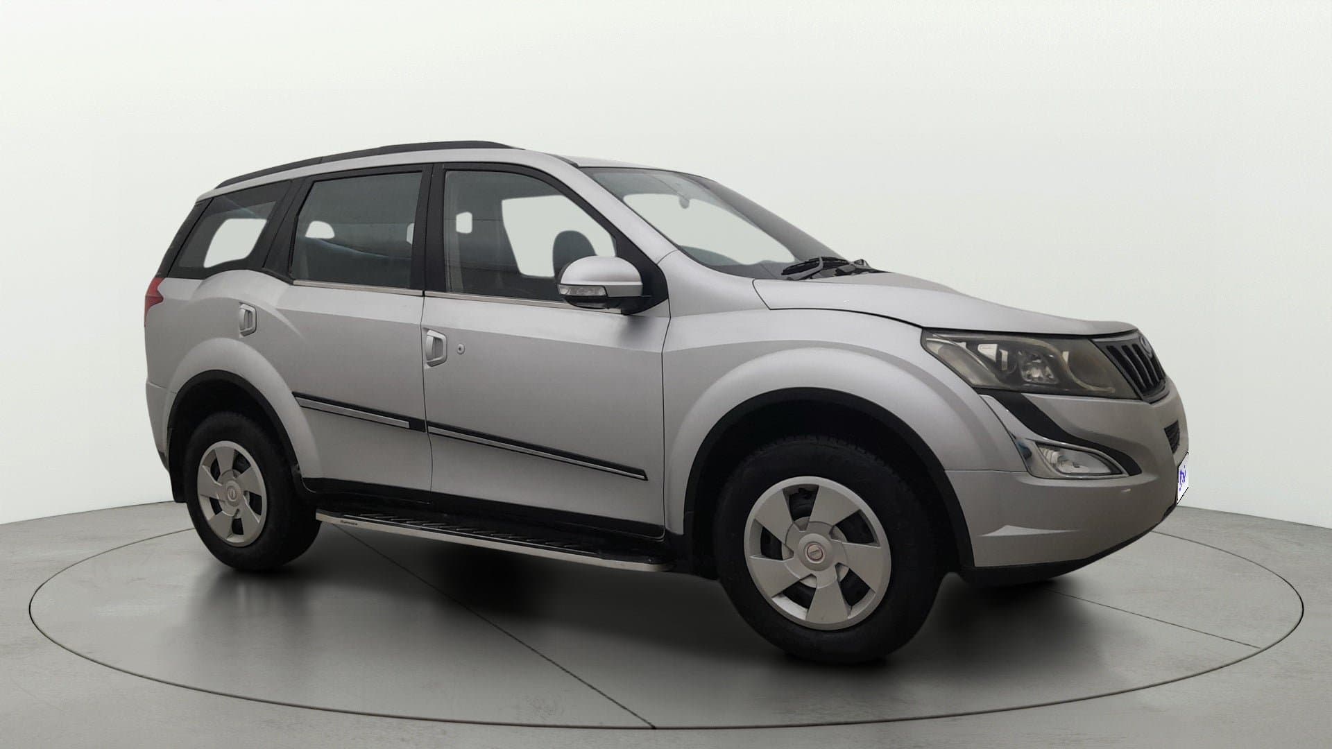 2016 W6 AT 1.99 — ₹7.52L on Cars24