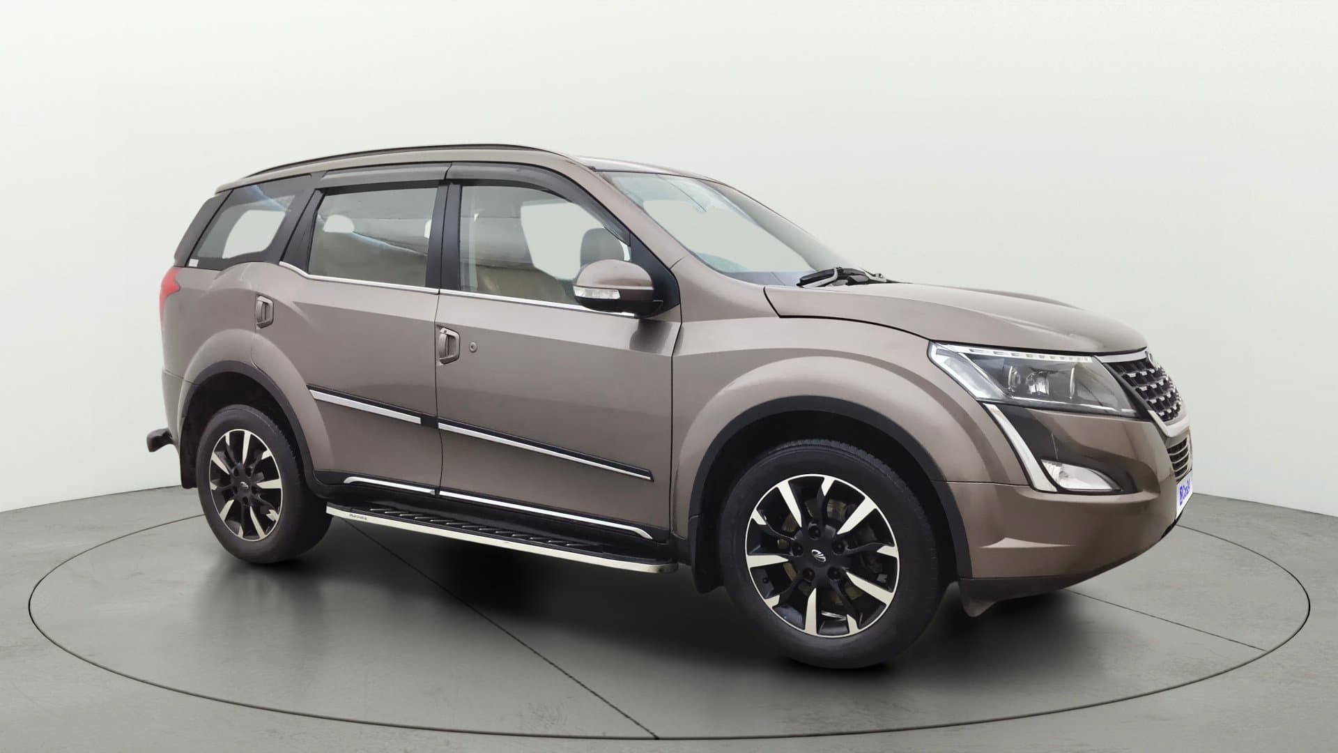 2018 W11 — ₹10.7L on Cars24