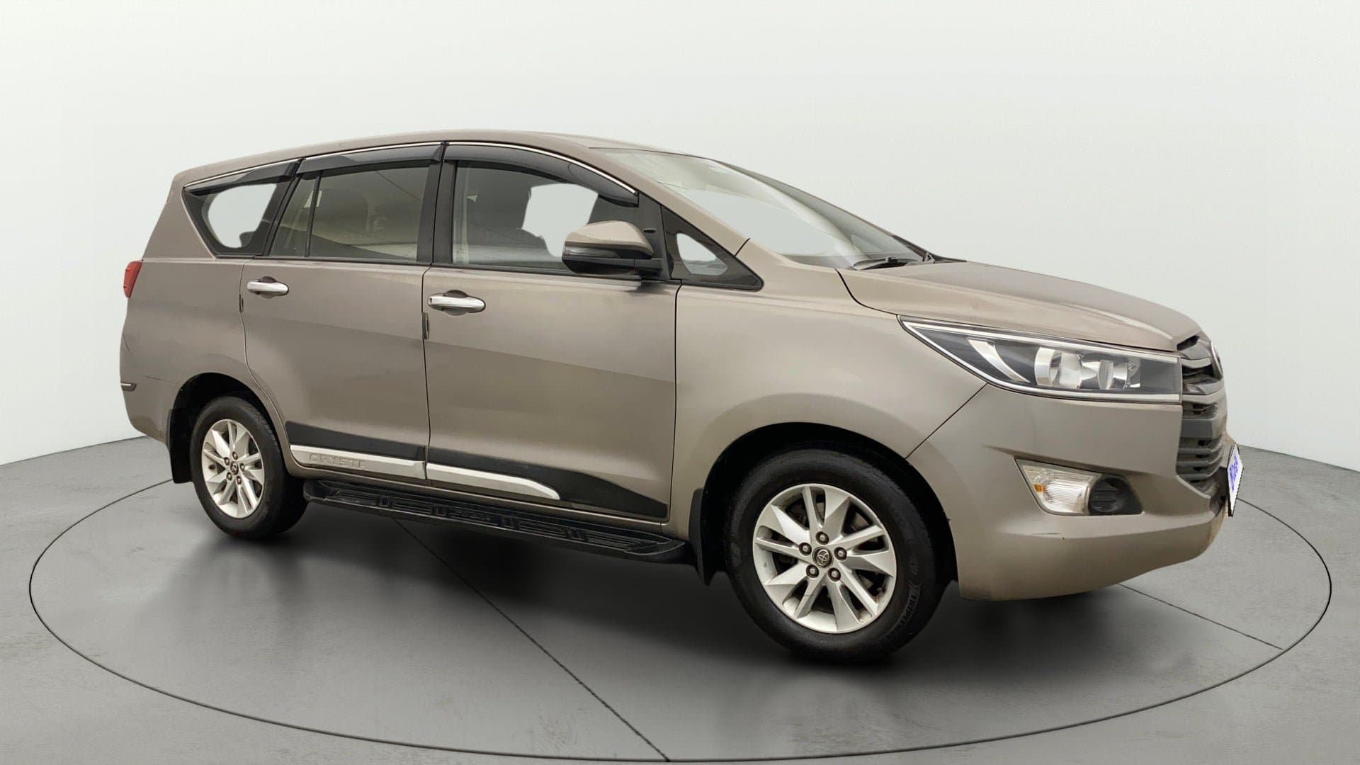 2018 2.7 GX 8 STR — ₹9.42L on Cars24