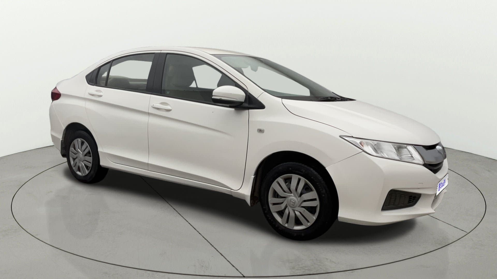 2015 1.5L I-VTEC SV — ₹3.09L on Cars24