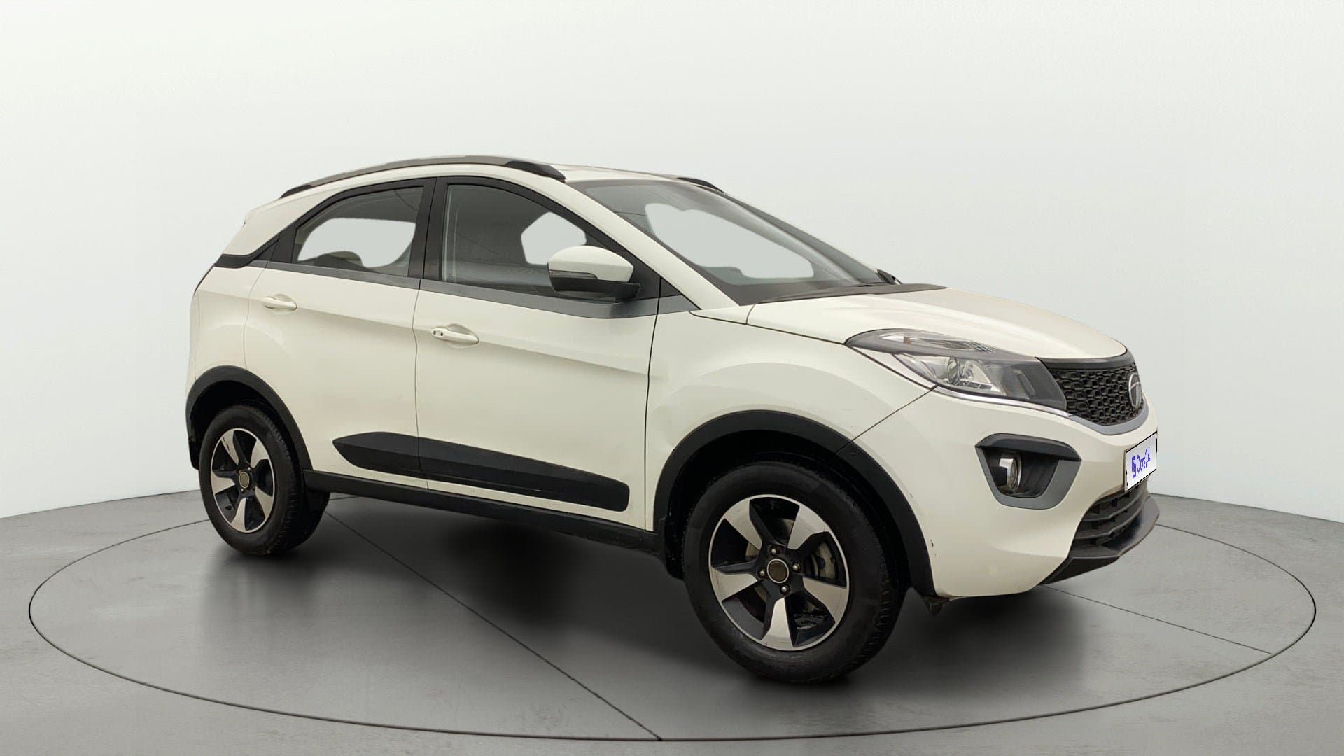 2019 XZ PLUS PETROL — ₹5.20L on Cars24