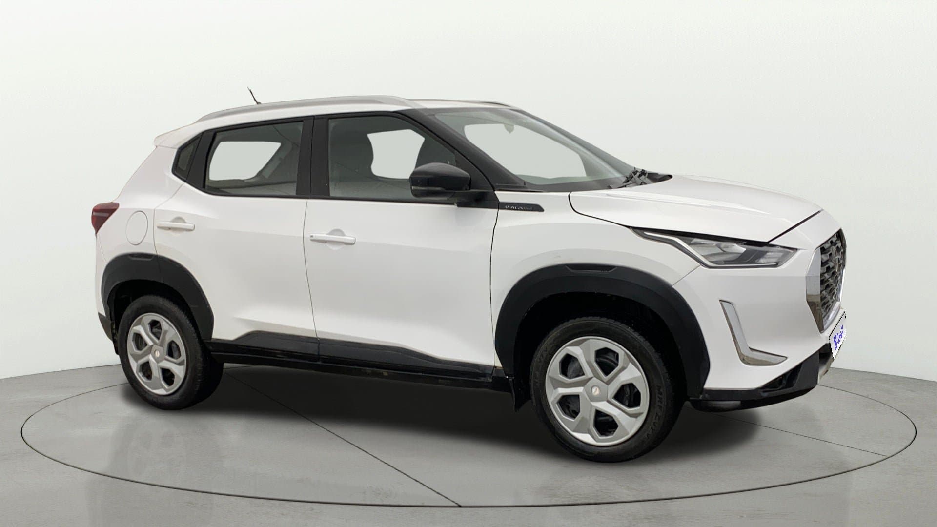 2021 XL — ₹3.85L on Cars24