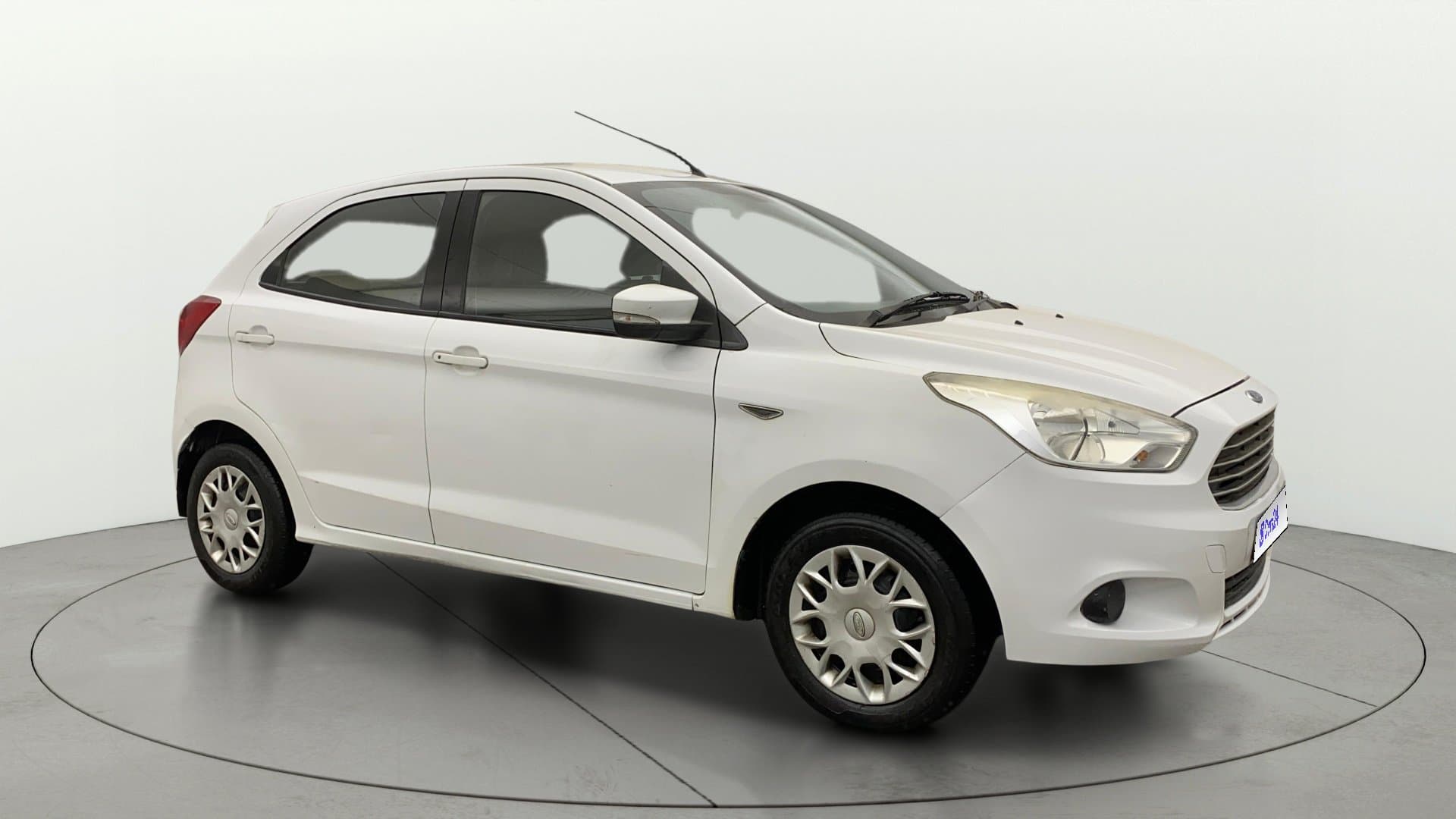 2015 TREND 1.2 PETROL — ₹2.48L on Cars24