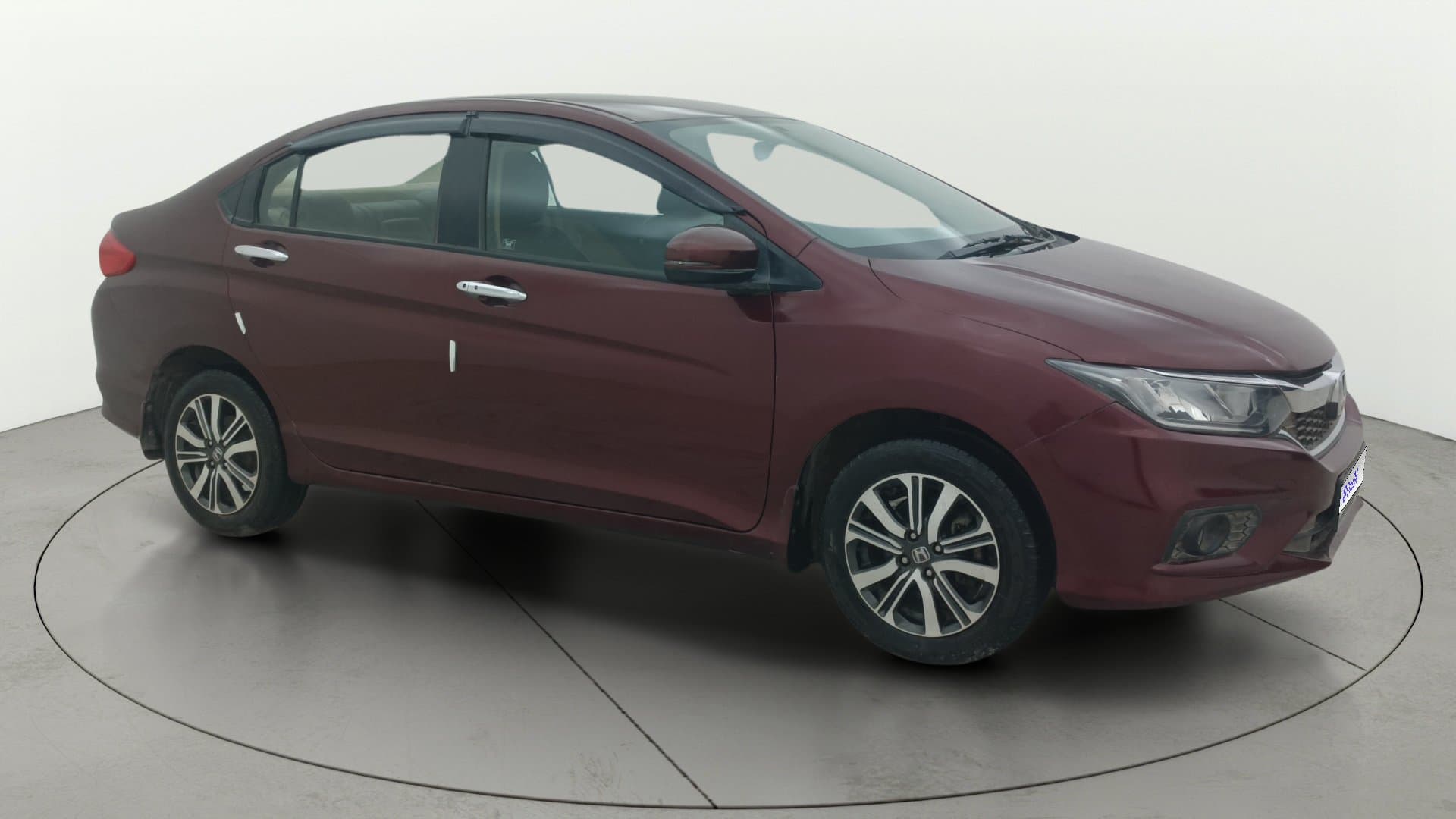 2018 1.5L I-VTEC V MT — ₹6.17L on Cars24